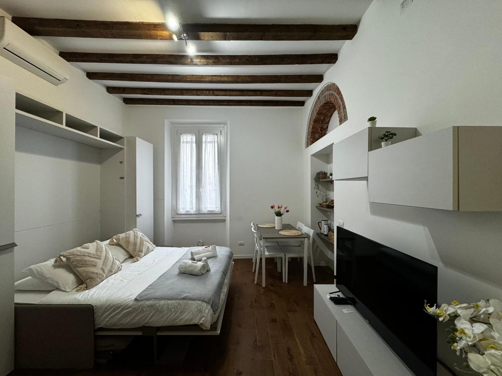 Апартаменти Regina Milano In Corso Lodi - Sky Tv, Wifi E Breakfast Box Екстер'єр фото